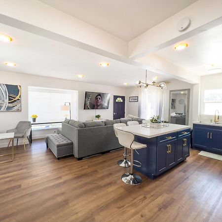 Luxury Villa With Hot Tub! Walk To Beach & Bars Long Beach Buitenkant foto