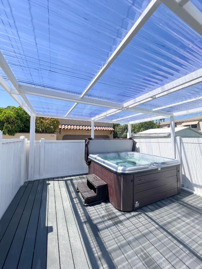 Luxury Villa With Hot Tub! Walk To Beach & Bars Long Beach Buitenkant foto