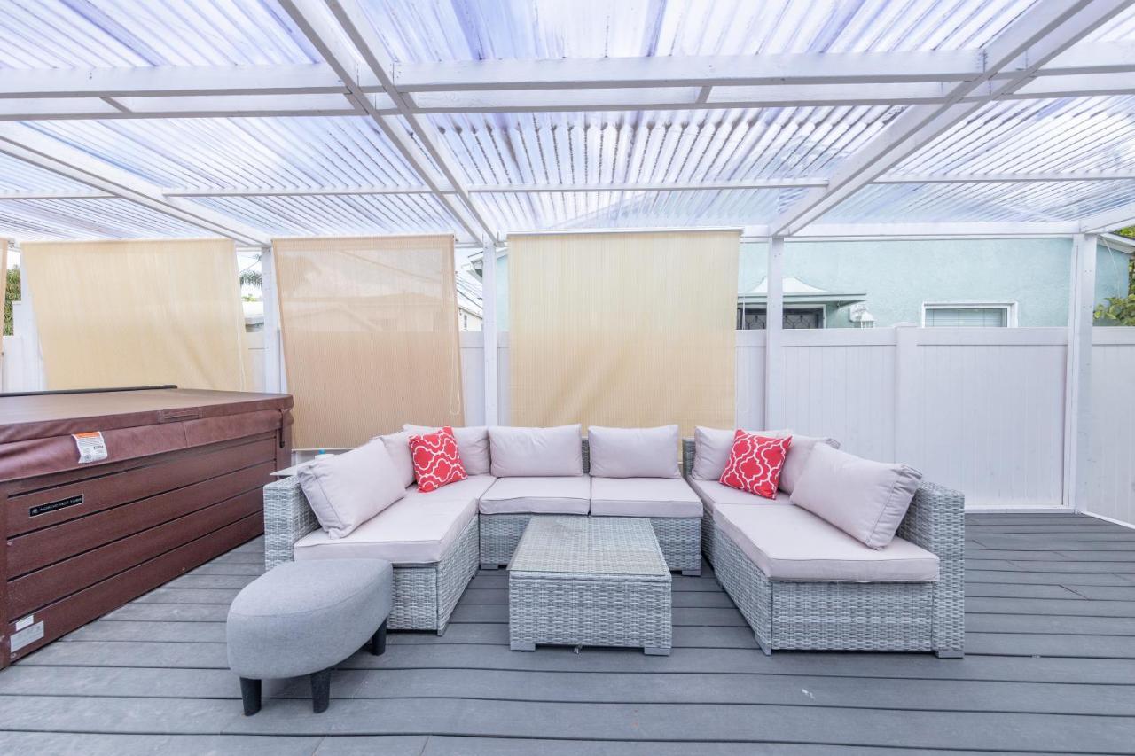 Luxury Villa With Hot Tub! Walk To Beach & Bars Long Beach Buitenkant foto